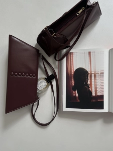MALENA BAG BURGUNDY IN SILVER